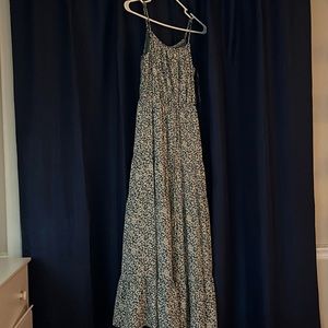 Long Flowey dress